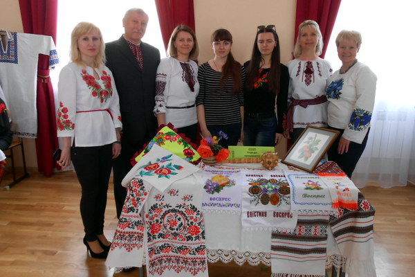 Український етнічний бренд – вишивка
